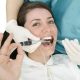 تزریق بی حسی دندان بدون درد با دستگاه کامپیوتری بجای آمپول سنتی