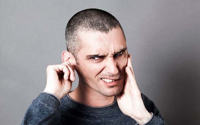 ارتباط عفونت دندان با گوش درد و گلودرد