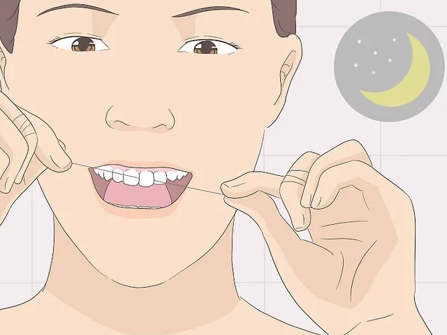 کشیدن روزانه نخ دندان